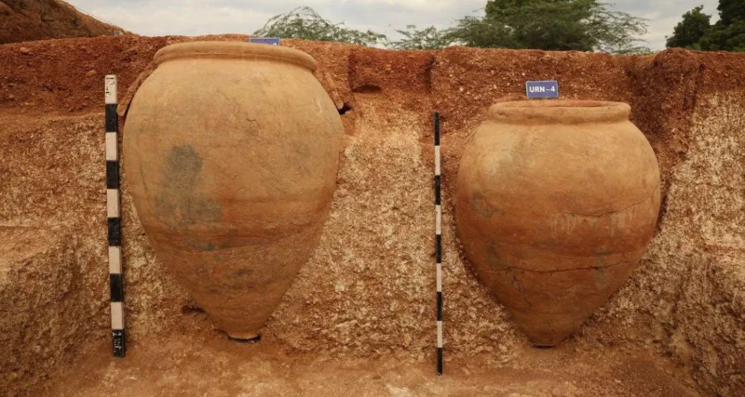 Keeladi burial urns yield skeletons, ancient goods.