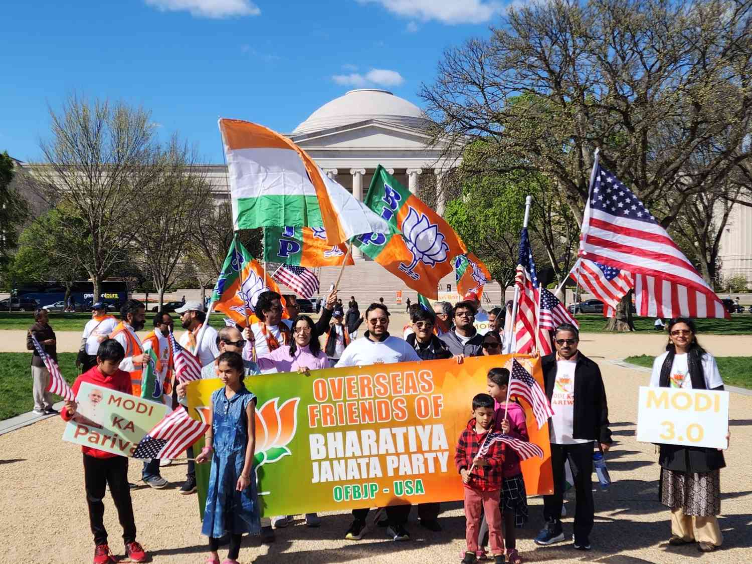 Modi Mania Sweeps Across Usa : Diaspora Rallies In 16 Cities For 400 